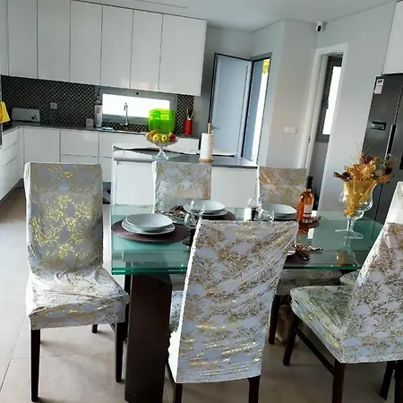 Miranda House * نازاريه