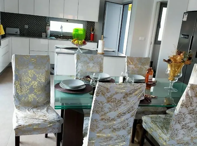 Miranda House * Назаре