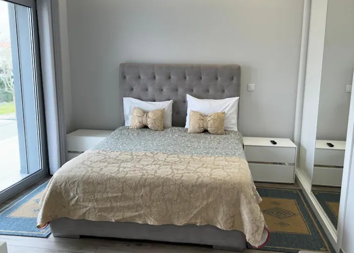 Апартаменты Miranda House *